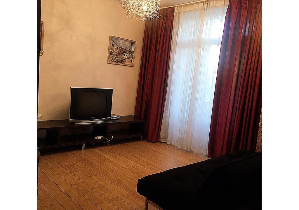 Apartment On Lukyanovska Kyiv Exterior foto