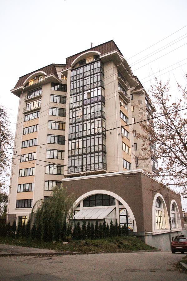 Apartment On Lukyanovska Kyiv Exterior foto